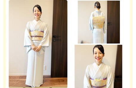 七五三の記念撮影に臨むお母様、アイスブルーの色無地と金糸袋帯の上品な装い